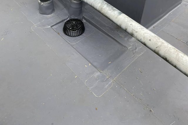 Flat Roofer near me Chelsea Sloane Square Insulate Water Tank Contractors System Refurbishment Roofing Terrace Building Regulation