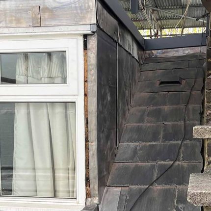 Flat roofing installers West Hampstead, London, SikaPlan SGK single ply flat roof builders company contractors vapour control barrier.