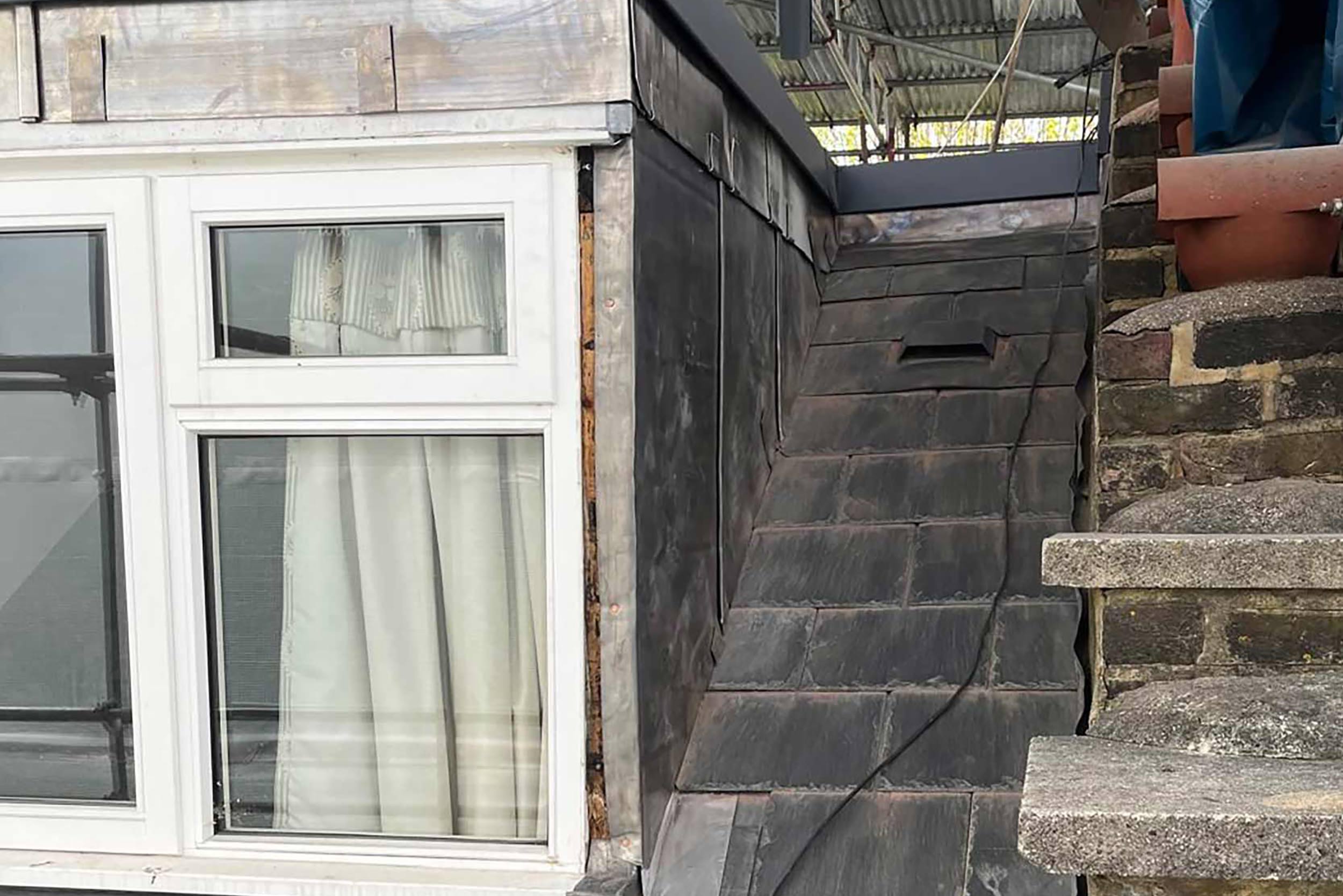 Flat roofing installers West Hampstead, London, SikaPlan SGK single ply flat roof builders company contractors vapour control barrier.