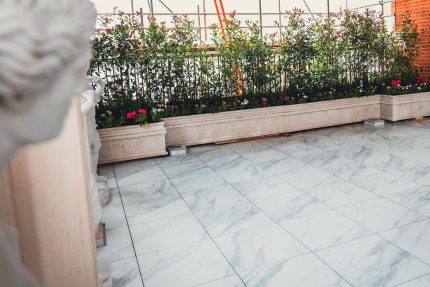 Roof terrace garden builders roofers in Mayfair London conversions, refurbishments and new builds, tooftop garden construction specialists.