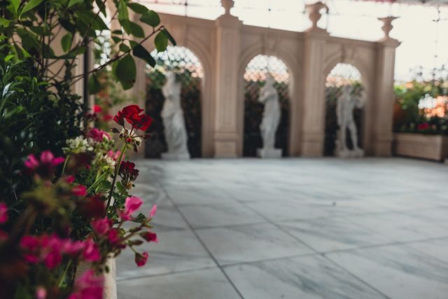 Roof terrace garden builders roofers in Mayfair London conversions, refurbishments and new builds, tooftop garden construction specialists.