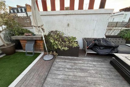 Completed modern flat roof installation providing long-lasting weather protection in Surrey.