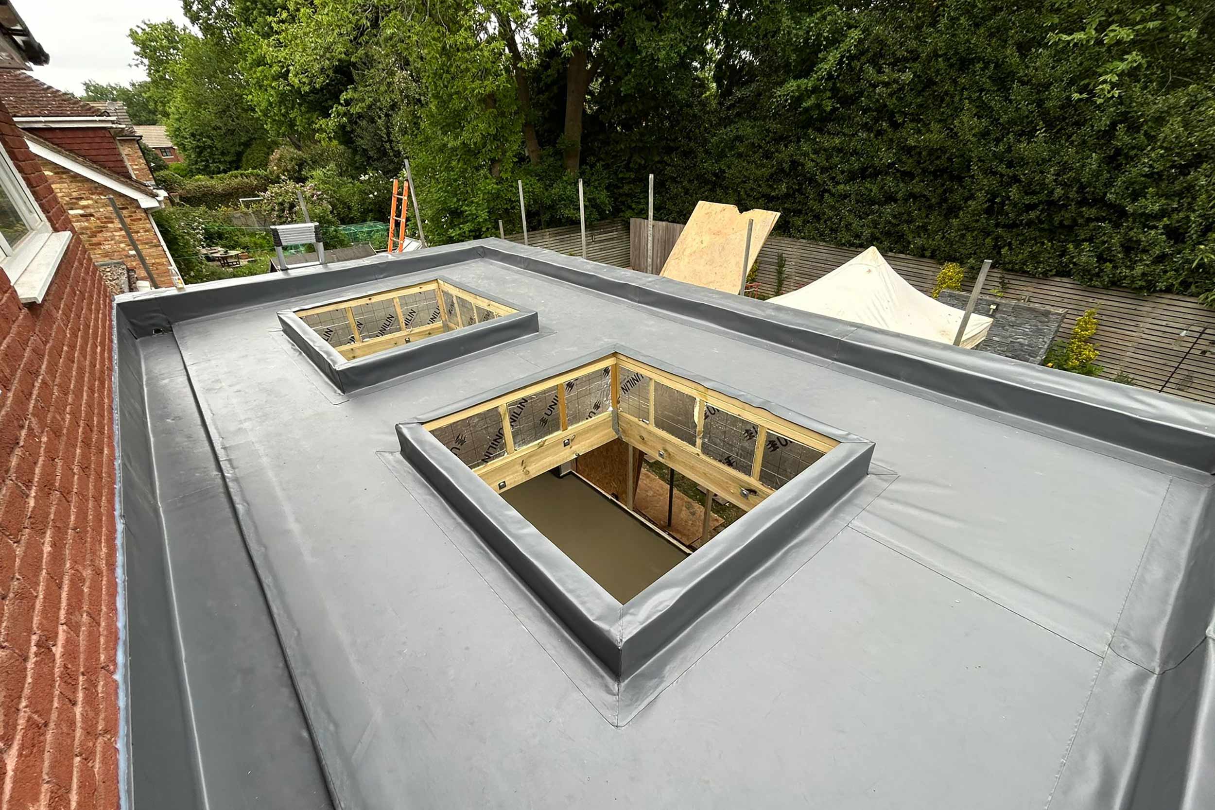 Roofer Kew Surrey