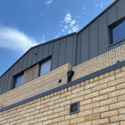 Roofer in Raynes Park London flat roof repair installation company, Sikaplan roofing specialists services new roofing experts near me.